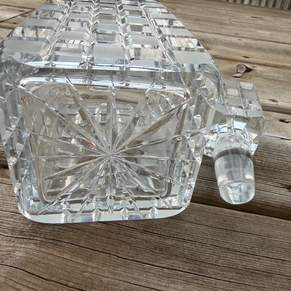 Vintage  Crystal Glass Decanter, square stop, heavy 4,5lbt - Picture 11 of 13